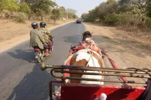 Sonnenuntergänge in Bagan – Foto 1 von 66