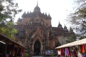 Sonnenuntergänge in Bagan – Foto 34 von 66