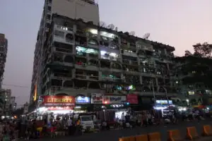 Zurück in Yangon – Foto 6 von 12